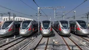 Namo Bharat Train Extension: दिल्ली-ऋषिकेश का सफर अब सिर्फ 3 घंटे में, UP के इन जिलों को फायदा