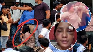 नोएडा के पति, पत्नी और वो मामले में नया खुलासा,'बॉयफ्रेंड' के साथ पकड़ी गई महिला ने हसबैंड के खिलाफ खोला मोर्चा