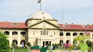 Sambhal Violence: 22 आरोपियों को इलाहाबाद हाई कोर्ट से राहत, कार्रवाई पर क्यों लगी रोक? क्या दलील दी?