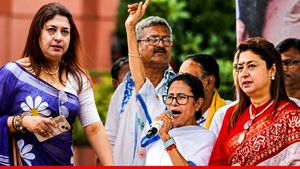 'दीदी किसी की सुनती हैं', 17 साल तक TMC में साथ रहीं शताब्दी रॉय क्यों हुईं बागी? ममता पर पहली बार खुलकर बोलीं