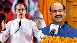 'लोकसभा स्‍पीकर को बागी सांसदाें से नहीं मिला कोई लेटर', ओम बिरला से मिलने के बाद उद्धव गुट ने किया दावा