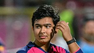 Vaibhav Suryavanshi बनेंगे एक्टर? फेमस डायरेक्टर ने ऑफर की फिल्म? 15 साल के खिलाड़ी की चमकी किस्मत!