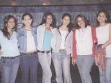 Kanpur college bans jeans & mobiles for girls