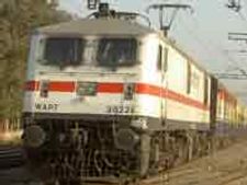 Local train commuters to get smart cards