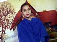 Ishrat's kin want action; Govt challenges report