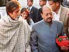 Fraud case against Amar Singh, Amitabh Bachchan