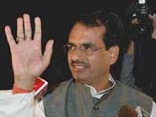 No distribution of eggs in mid-day meals: MP CM