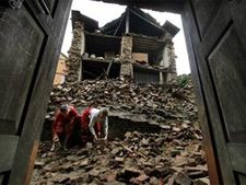 2 killed, nine injured in Nagpur building collapse