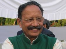 Khanduri orders investigations into Roorkee bridge collapse