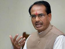 Chouhan wants policemen to be like 'Singham'