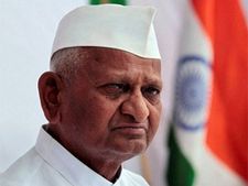 Anna Hazare to begin nationwide tour from January 2013
