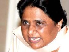 Asish Nandy should be arrested immediately: Mayawati