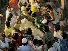 Child recovered from under Thane rubble opens eyes
