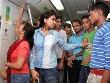 Nagpur: Eve-teasers kill young student as people watch