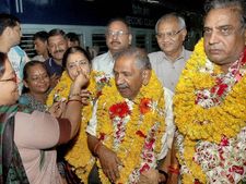 Himalayan tsunami: Survivors all praise for army