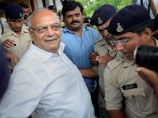 Sex Scandal: How BJP's Raghavji locked himself before arrest