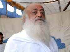 Police sends summons to Asaram, asks him to appear in court in 4 days