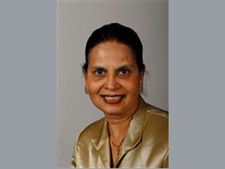 Indian-American Swati Dandekar in race for US Congress