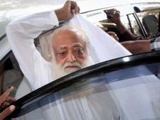 Asaram's lawyers dub FIR as 'vague', 'concocted'