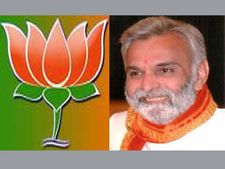 Former Gujarat minister passes away, loses battle to cancer