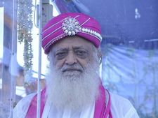Surat DCP gets life-threatening calls from Asaram supporters