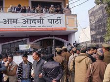 Kaushambi attack: AAP reveals numbers of attackers' vehicles