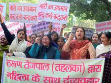 FIR against unidentified people for disclosing Tehelka victim's name