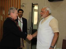 How Congress reacted when US extended hands towards Narendra Modi