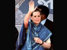 Sonia Gandhi to launch poll campaign in Kerala on Saturday