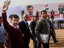 Kejriwal continues to woo aam-aadmi in UP, to address rally in Kanpur