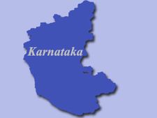 Pub attack case accused joins Cong; disowned by party later