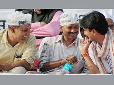 Arvind Kejriwal to tour Varanasi villages to woo rural voters