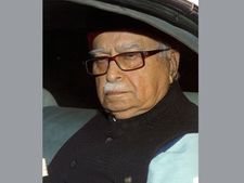 Never thought of shifting from Gandhinagar seat, says LK Advani