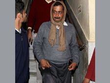 BJP slams Kejriwal for 'theatrics', offers security