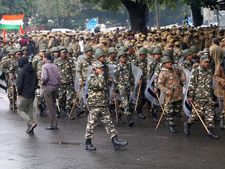 AAP volunteers attacked by alleged BJP workers