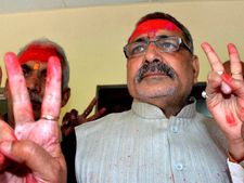 Bihar BJP leader Giriraj Singh's arrest put on hold till May 3