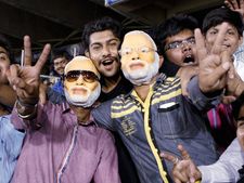 Modi in Gujarat, to hold victory roadshows