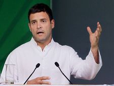 Yet another Congress leader slams Rahul Gandhi, calls him MD of circus