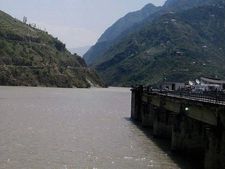 Andhra students die: Before getting sued by Telangana, Himachal Pradesh announces relief