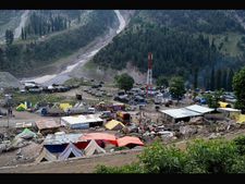 Ghulam Ahmad flags off Amarnath Yatra; First batch heads for pilgrimage 