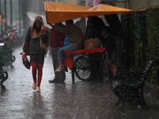 Monsoons lash Delhi, Noida