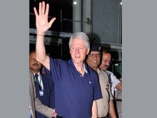 Former US president Bill Clinton arrives in Jaipur