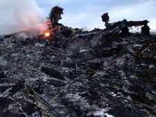 Digvijay, Chouhan express shock over Malaysian plane tragedy