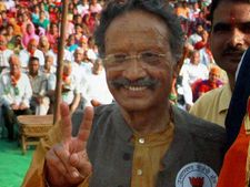 Not in race for Governor's post: Khanduri