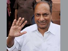 Kerala Congress crisis storm in a tea cup: Antony