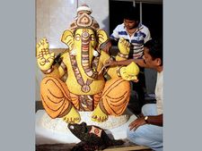 7.5 tonne 'maha laddu' kicks off Ganesh festival in AP