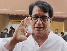 Ajit Singh's supporters protest in western UP over notice to vacate government bungalow