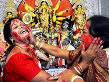 News in pictures: What happened across India in October 4