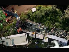 Andhra to airlift victims of bus accident in Maharashtra