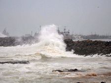 Hudhud: Schools in Bastar ordered shut tomorrow